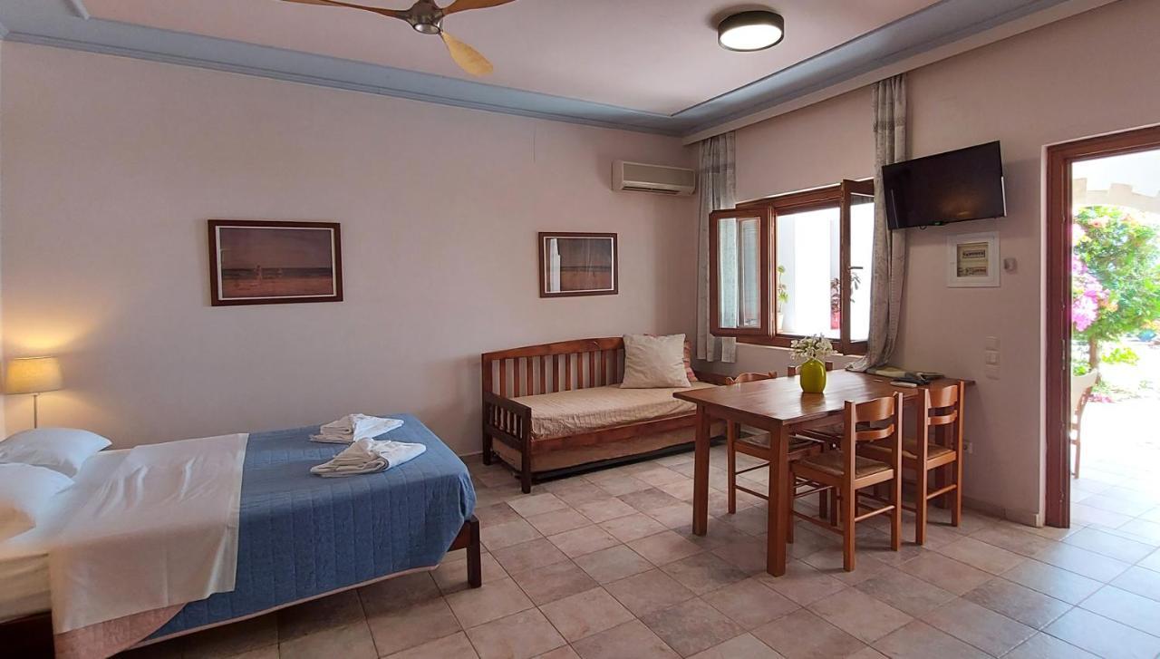 Doma Apartments Phalasarna Exterior foto