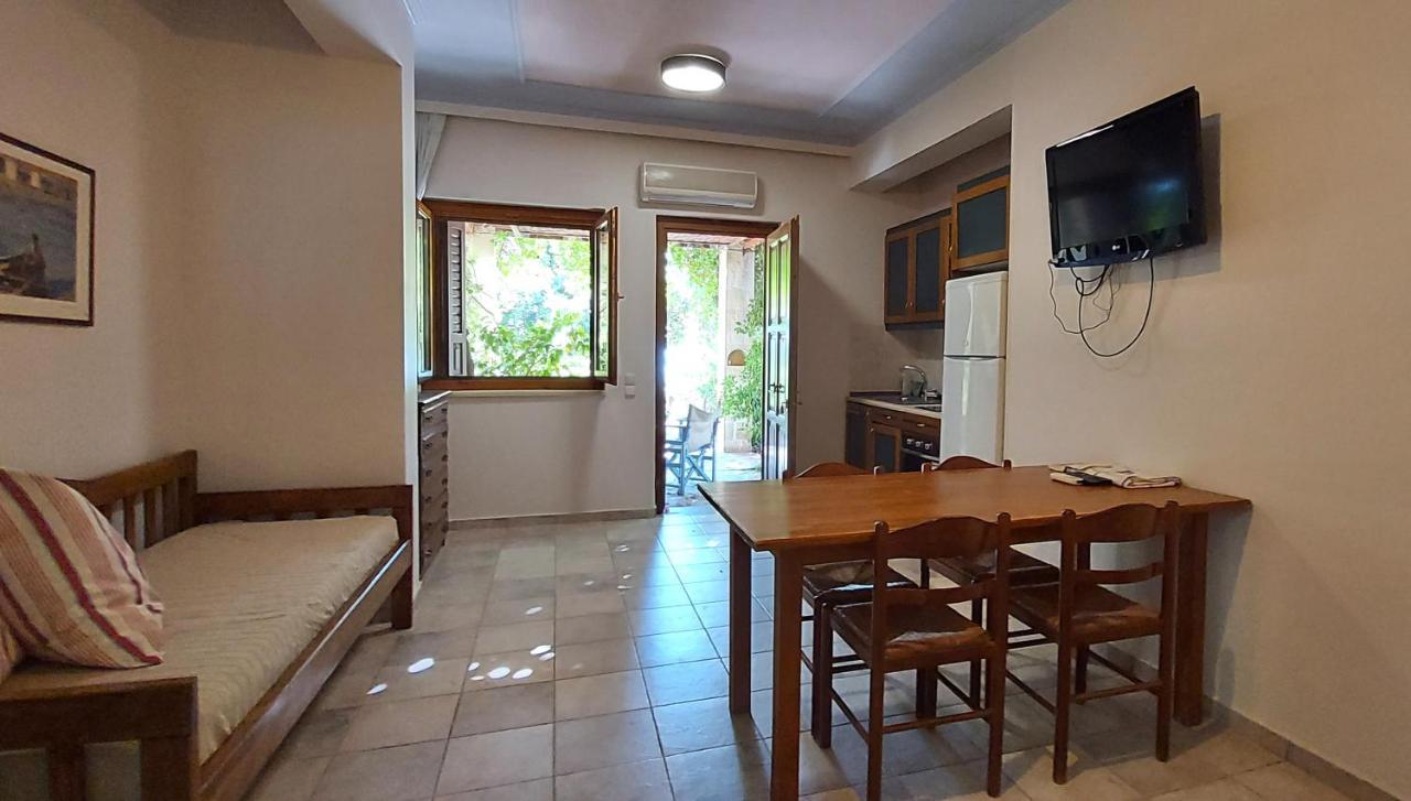 Doma Apartments Phalasarna Exterior foto